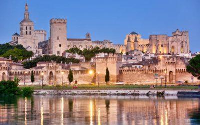 Circuito turístico em Avignon com motorista particular VTC